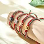 Personalized Heart Projection Photo Bracelet - Unique Commemorative Gift