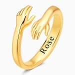 Personalized Hug Ring with Engraved Hands - Custom Name Jewelry